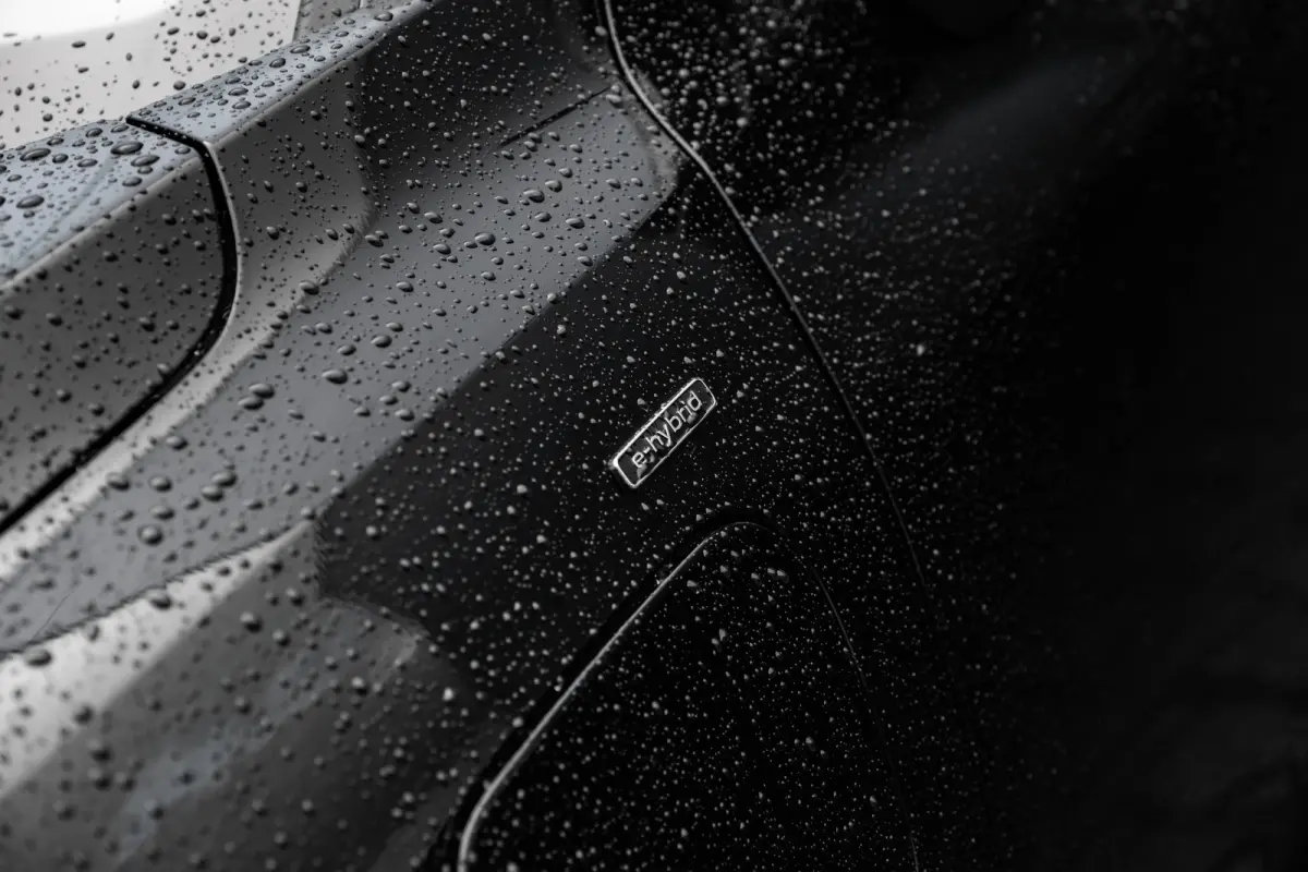 S edition | Adaptive cruise control | Audi sound system | Cruise control