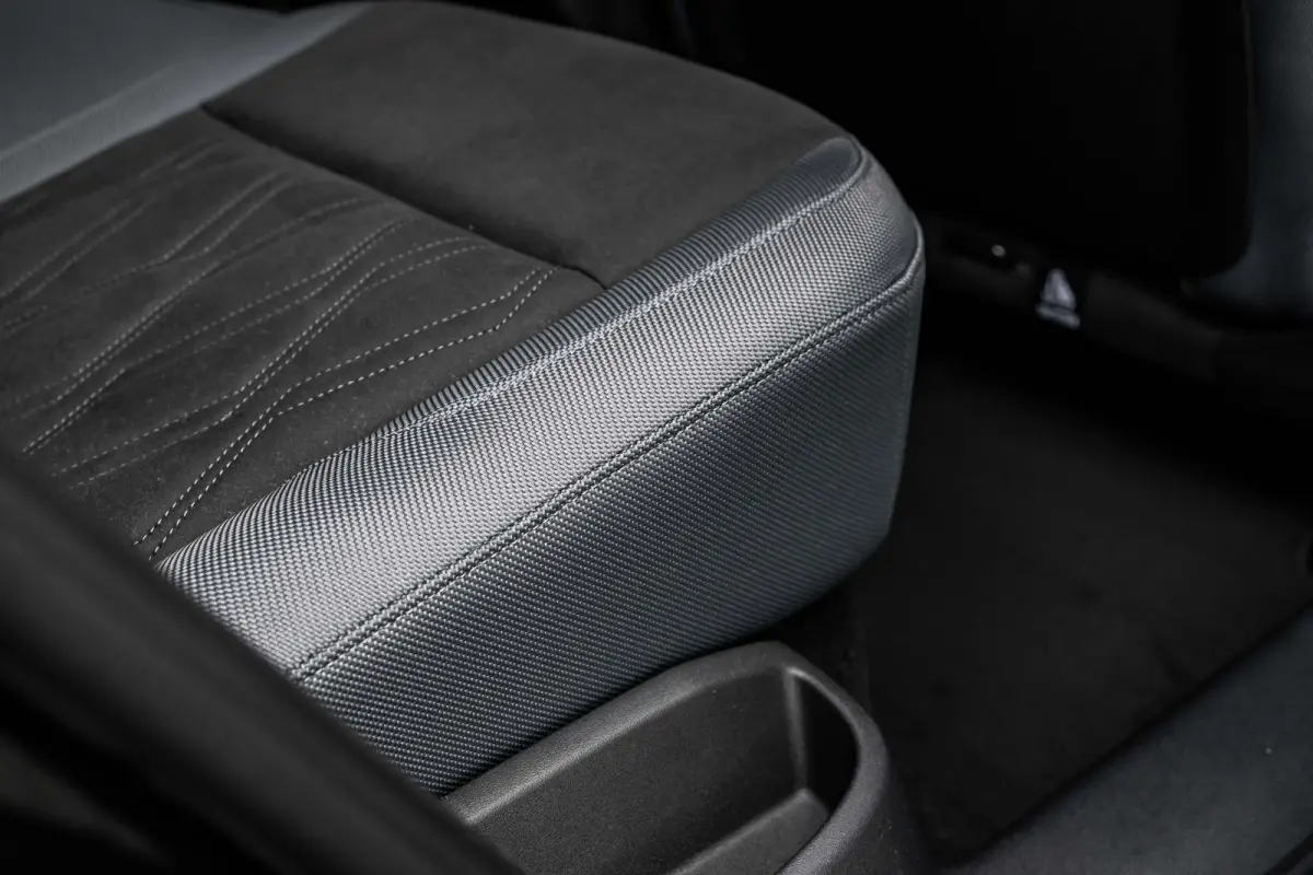 S edition | Adaptive cruise control | Audi sound system | Cruise control