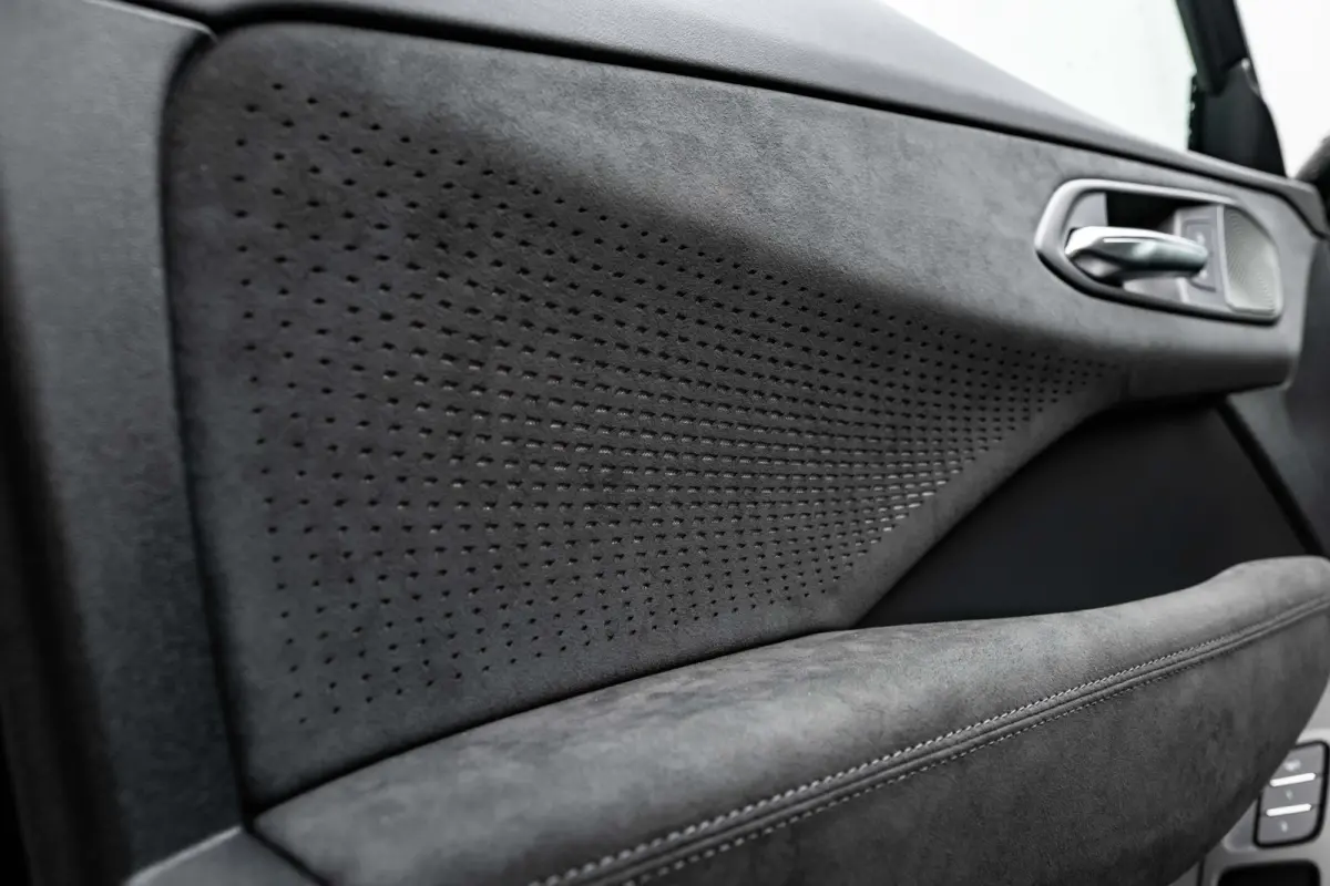 S edition | Adaptive cruise control | Audi sound system | Cruise control