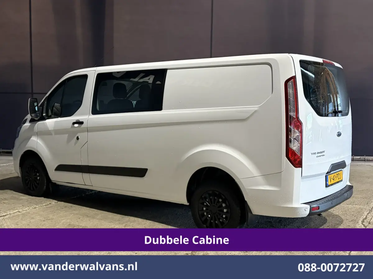 2.0 TDCI 131pk L2H1 Dubbele Cabine Euro6 Airco | 6-Zits | Navigatie | LED | Apple Carplay | Cruisecontrol Android Auto, Parkeersensoren, Achterklep, 2800kg trekvermogen