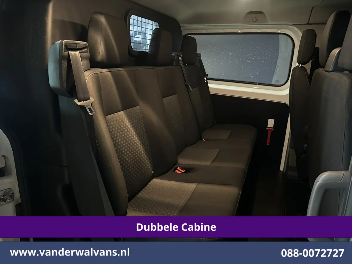 2.0 TDCI 131pk L2H1 Dubbele Cabine Euro6 Airco | 6-Zits | Navigatie | LED | Apple Carplay | Cruisecontrol Android Auto, Parkeersensoren, Achterklep, 2800kg trekvermogen