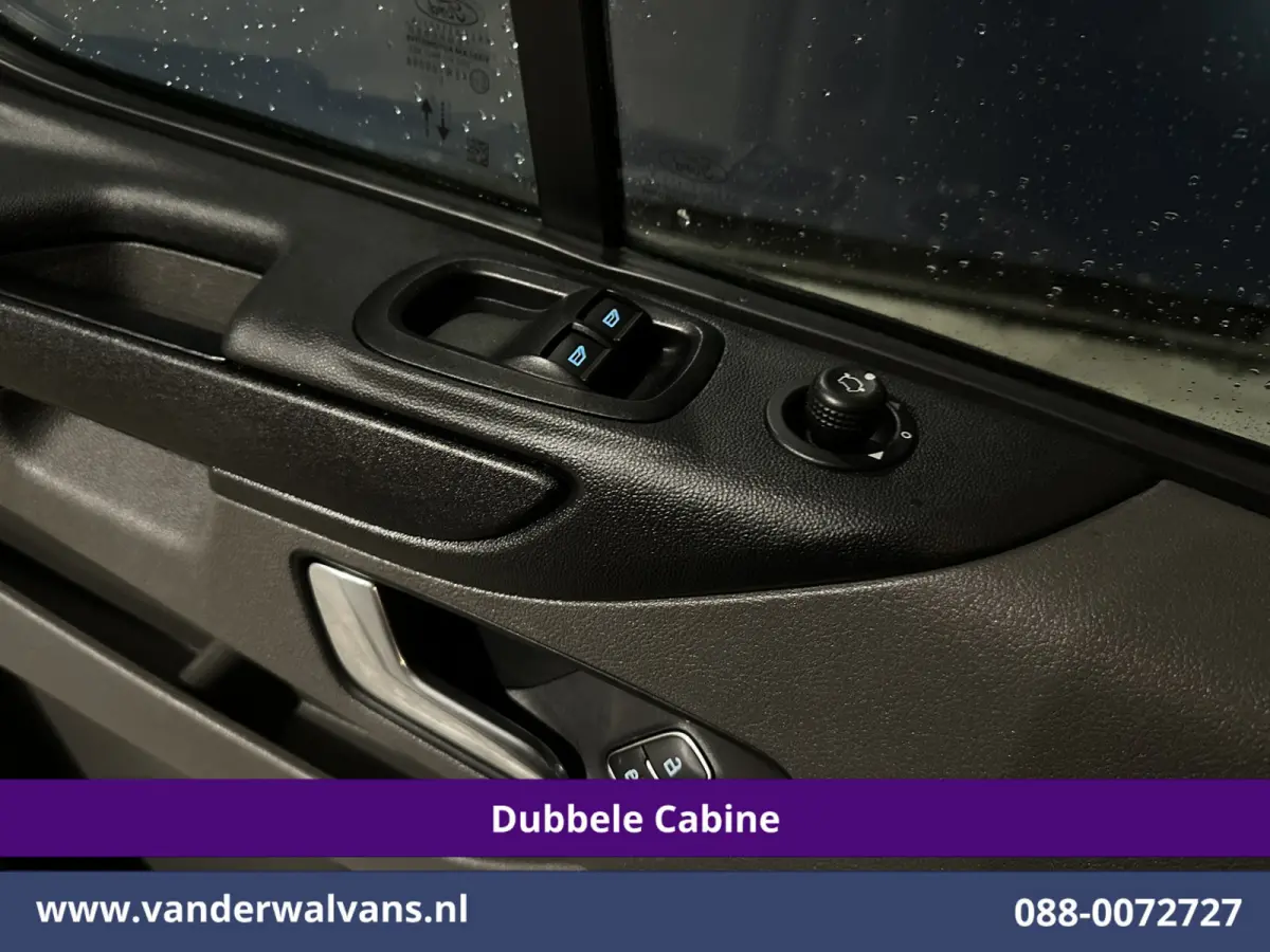 2.0 TDCI 131pk L2H1 Dubbele Cabine Euro6 Airco | 6-Zits | Navigatie | LED | Apple Carplay | Cruisecontrol Android Auto, Parkeersensoren, Achterklep, 2800kg trekvermogen