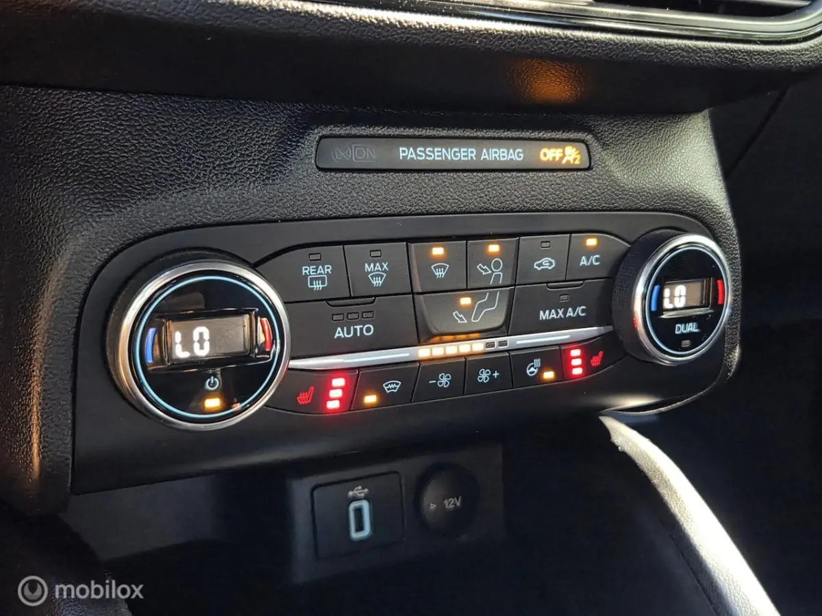 1.5 EcoBoost ST Line Business Edition