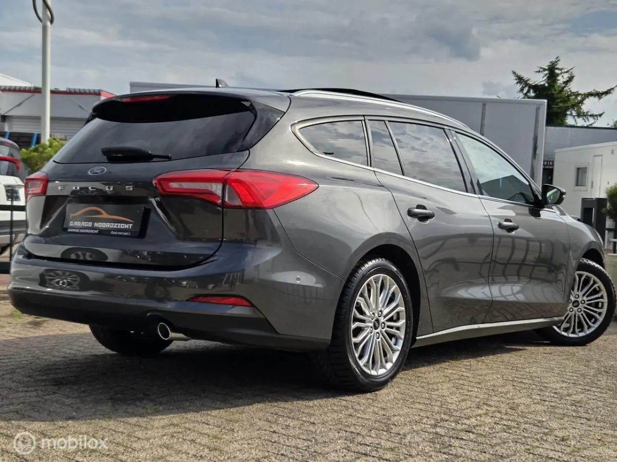 1.0 EcoBoost Titanium Business PANORAMADAK