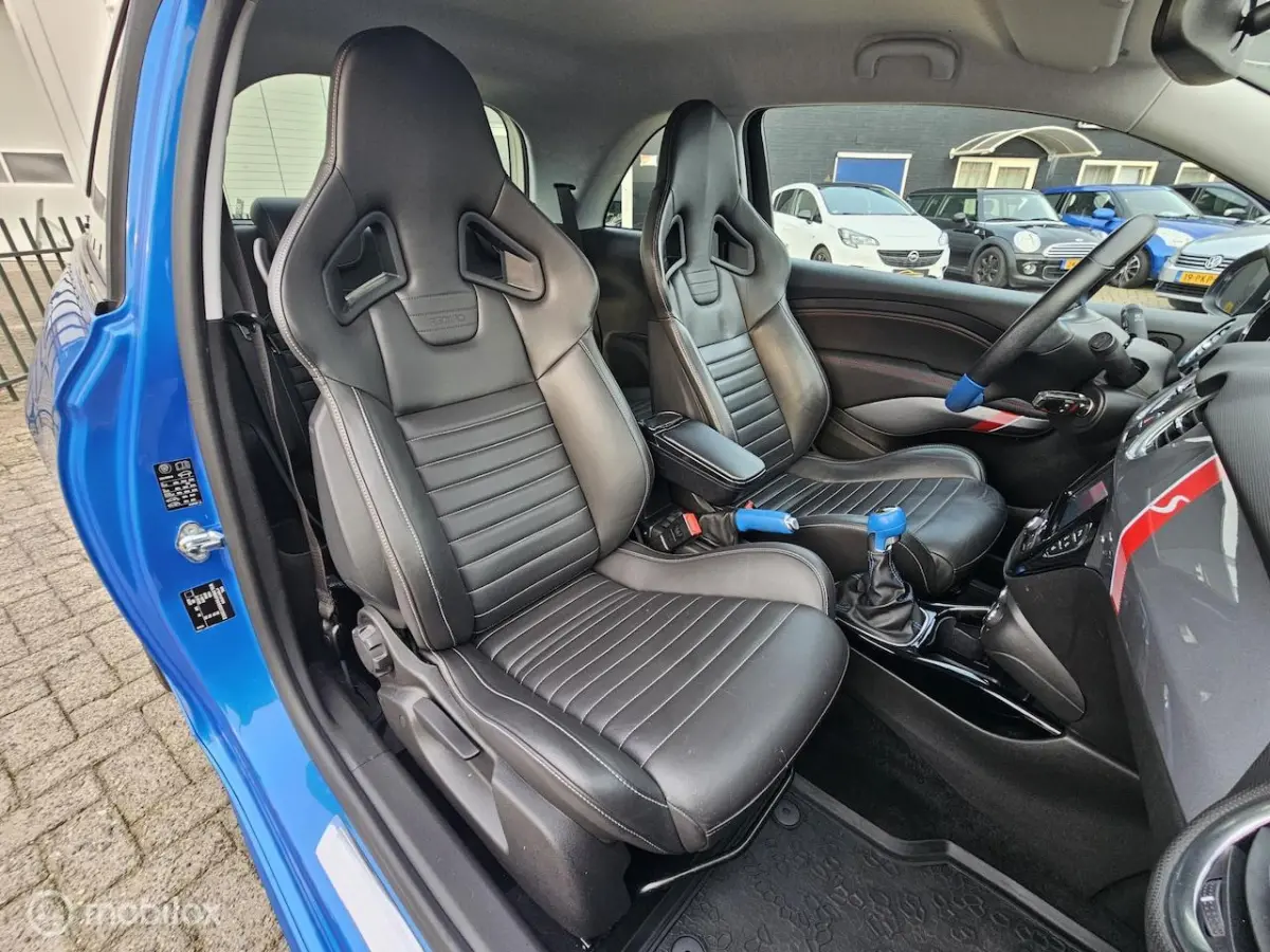1.4 Turbo S 150PK LEDER RECARO SCHAALSTOELEN