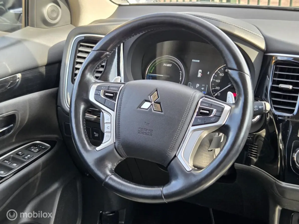 2.4 PHEV INSTYLE NIEUW ACCU
