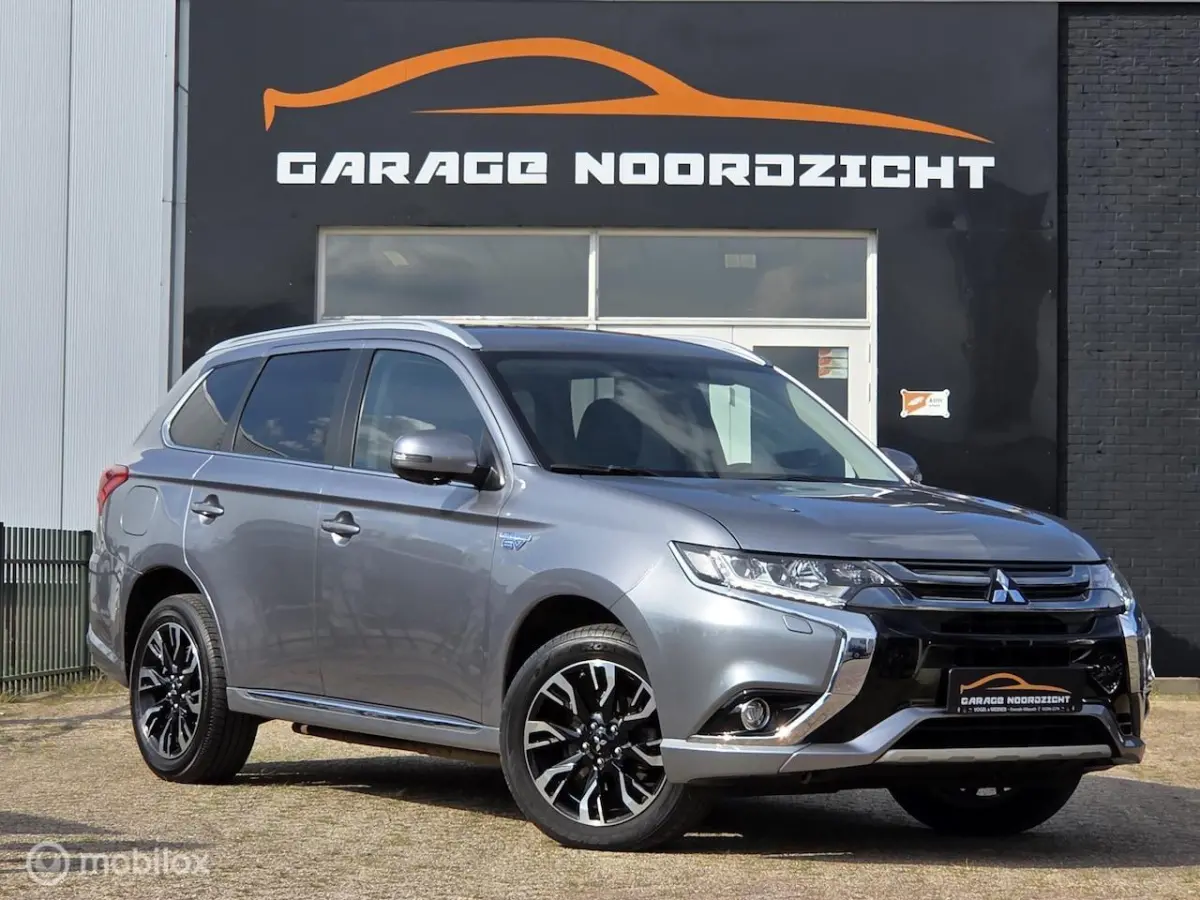 2.4 PHEV INSTYLE NIEUW ACCU