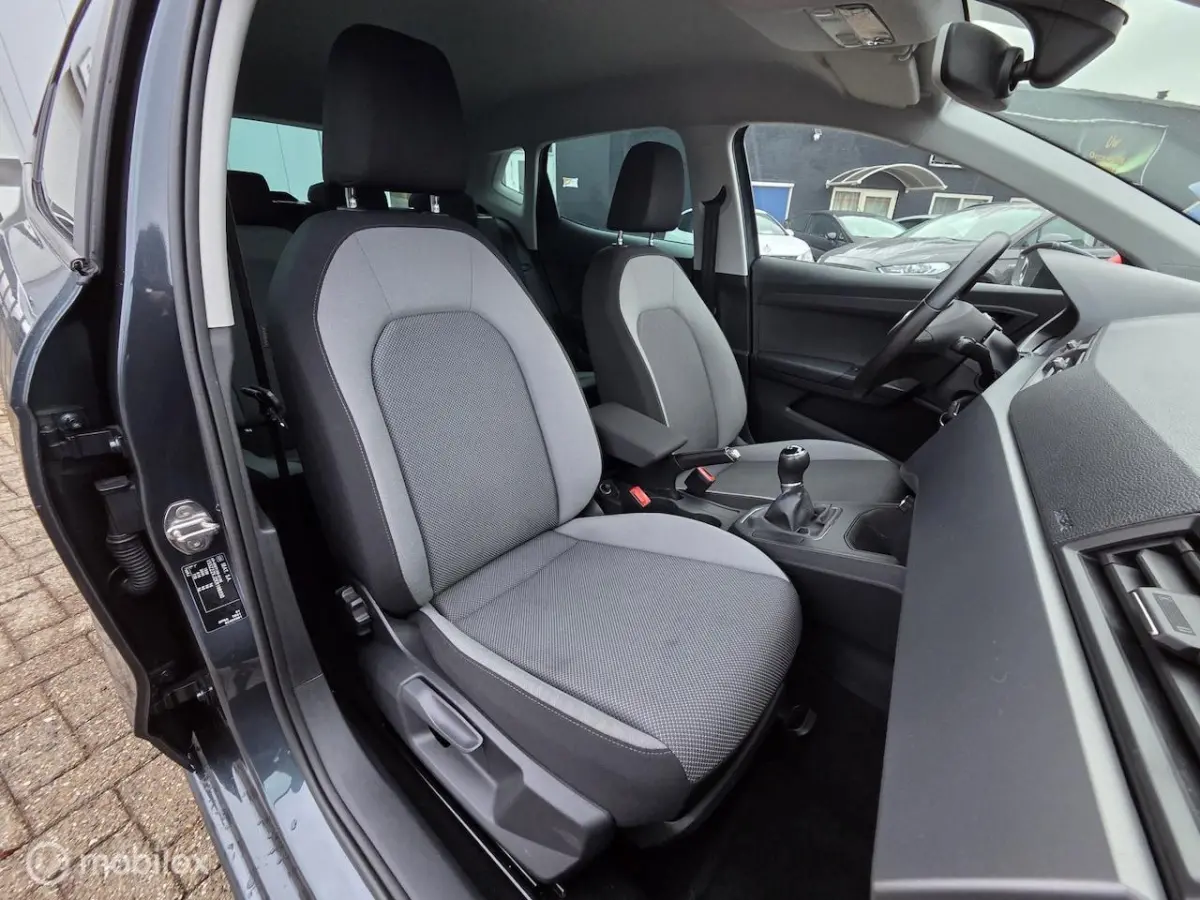 1.0 TSI Style Business Intense APPLE CARPLAY