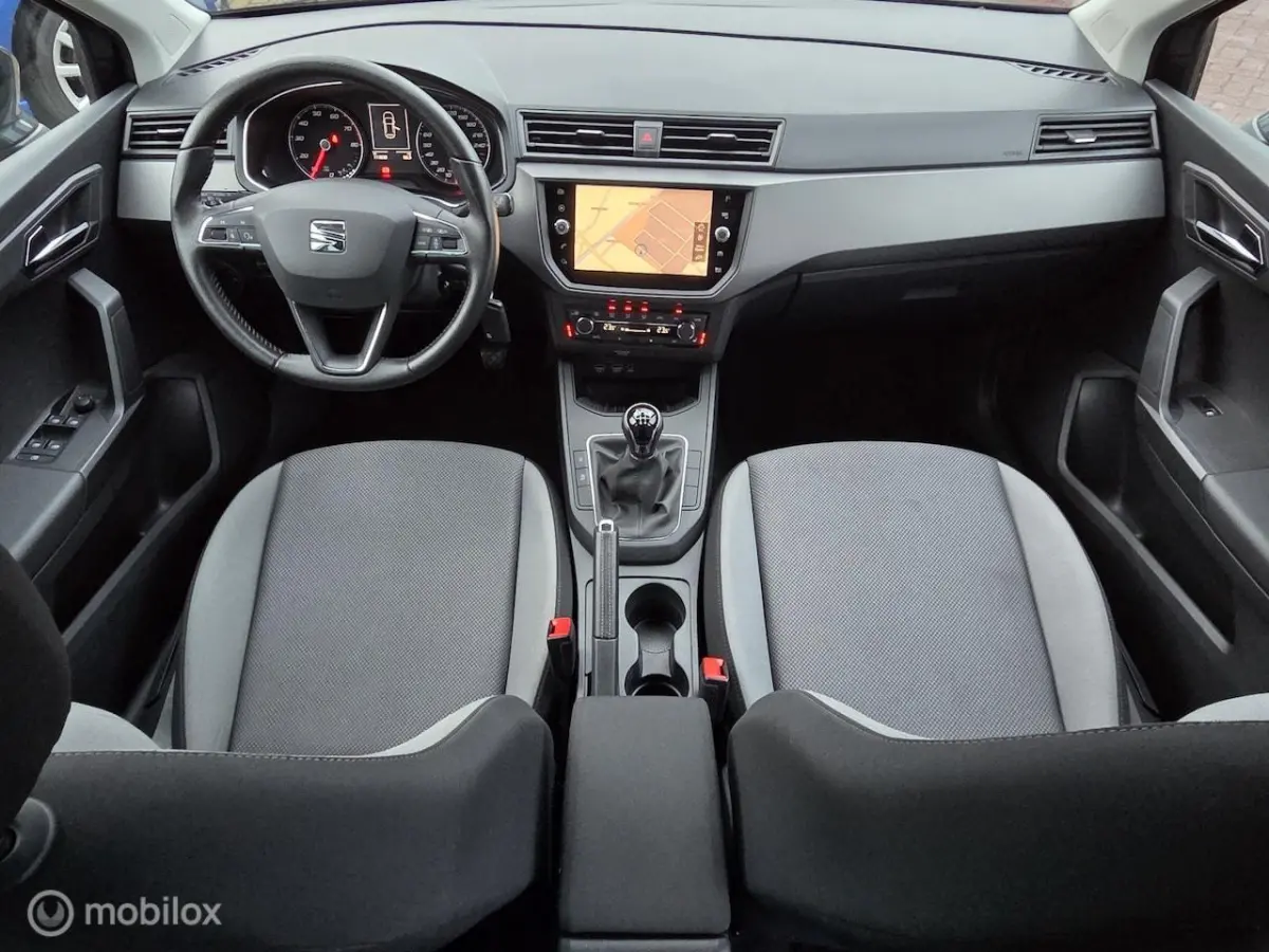 1.0 TSI Style Business Intense APPLE CARPLAY