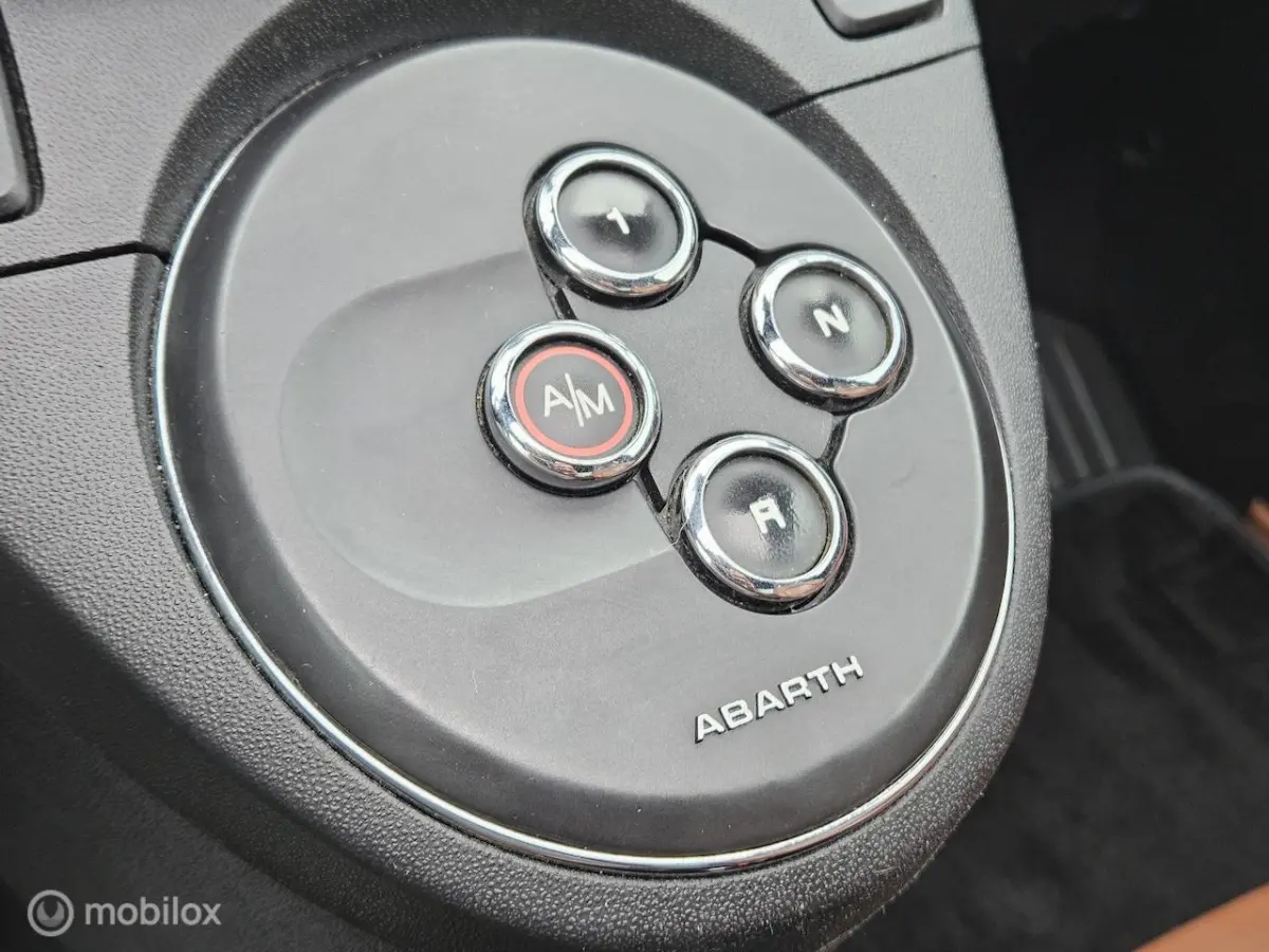 Abarth 1.4 T-Jet 595 165 PK Automaat
