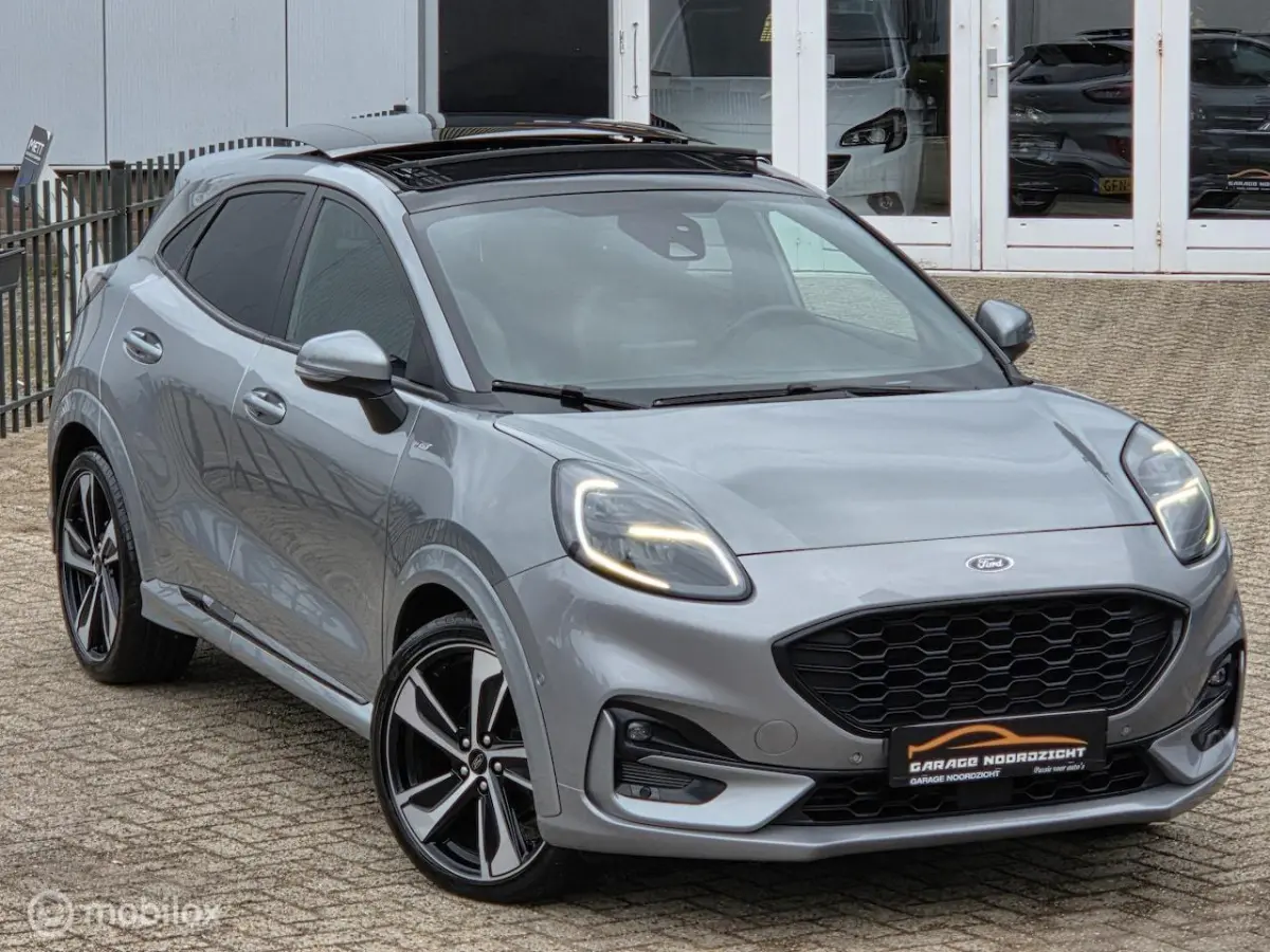 1.0 EcoBoost ST-Line X PANORAMADAK