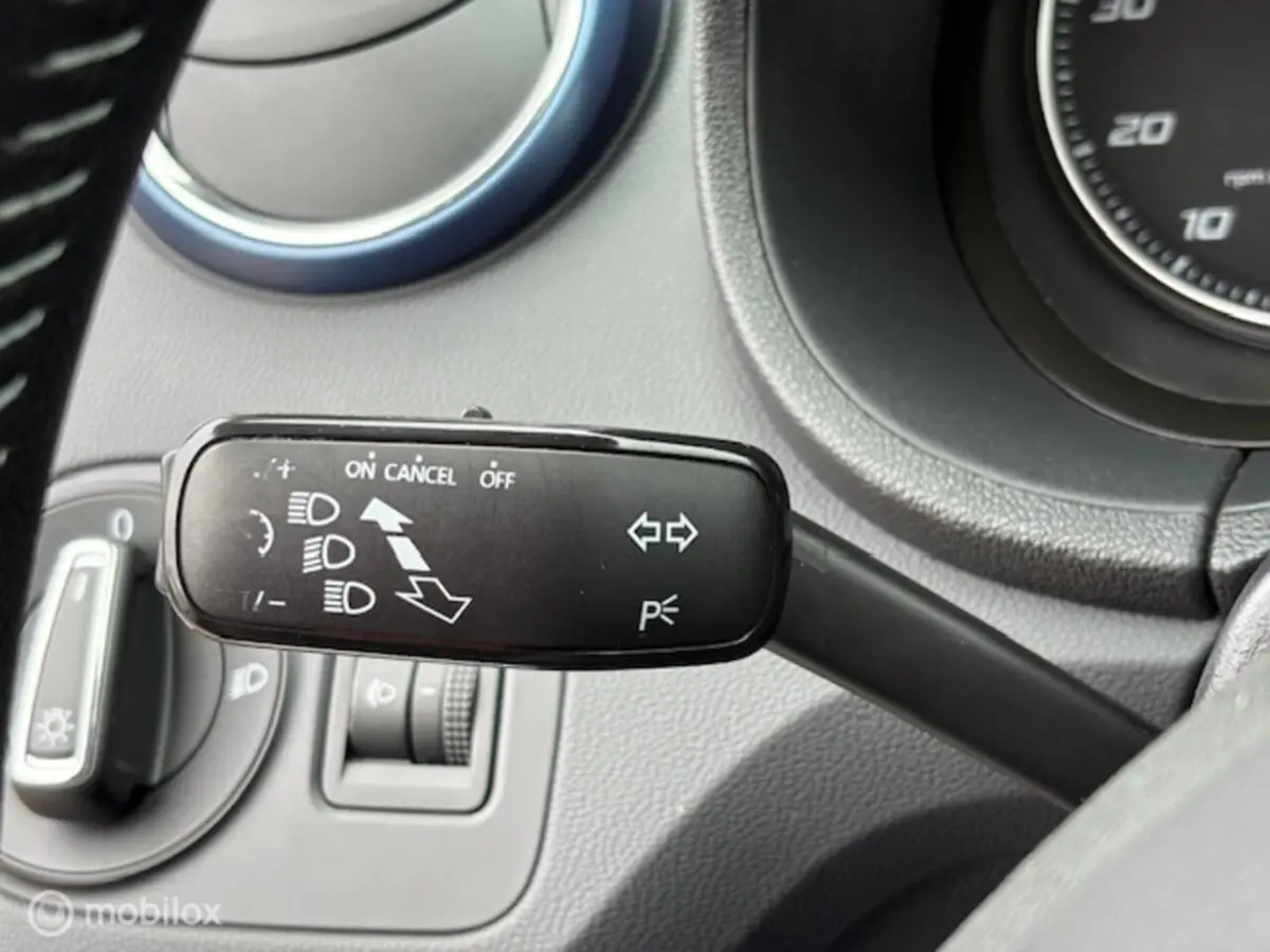 1.0 Eco TSI Style Connect 110PK Stoelverwarming