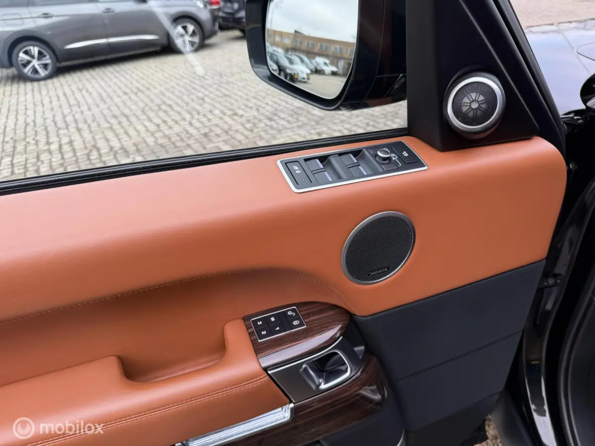 5.0 V8 Autobiography BOMVOL|TOPSTAAT