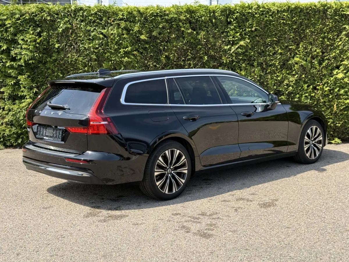 T6 Plug-in hybrid AWD Ultimate Bright Long Range | Trekhaak | H&K Audio | Panoramadak | BLIS |
