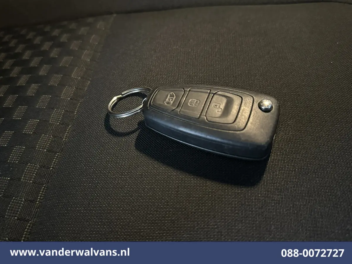 2.0 TDCI 160pk Bakwagen 1231kg laadvermogen Laadklep Euro6 Airco | Lat om lat Betimmering | Cruisecontrol Verwarmde voorruit, Bijrijdersbank