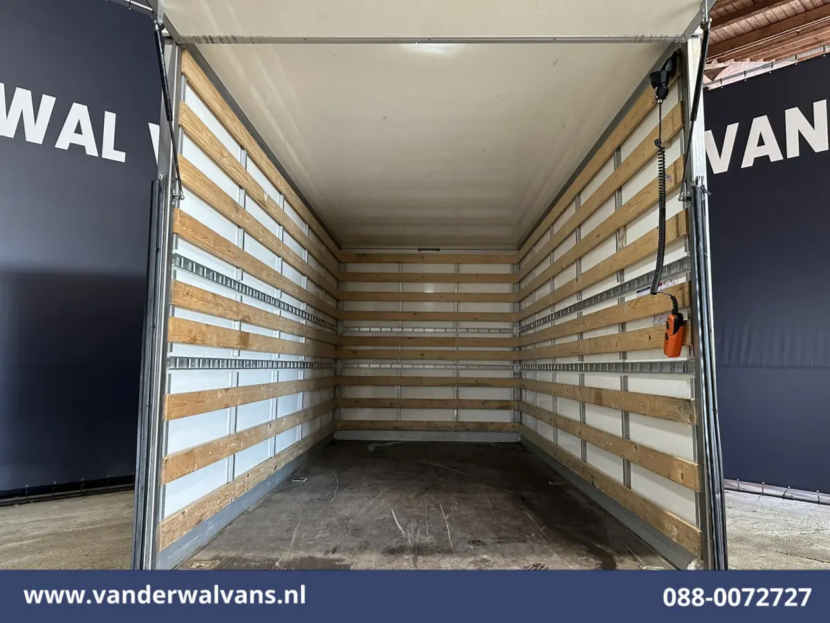 2.0 TDCI 160pk Bakwagen 1231kg laadvermogen Laadklep Euro6 Airco | Lat om lat Betimmering | Cruisecontrol Verwarmde voorruit, Bijrijdersbank