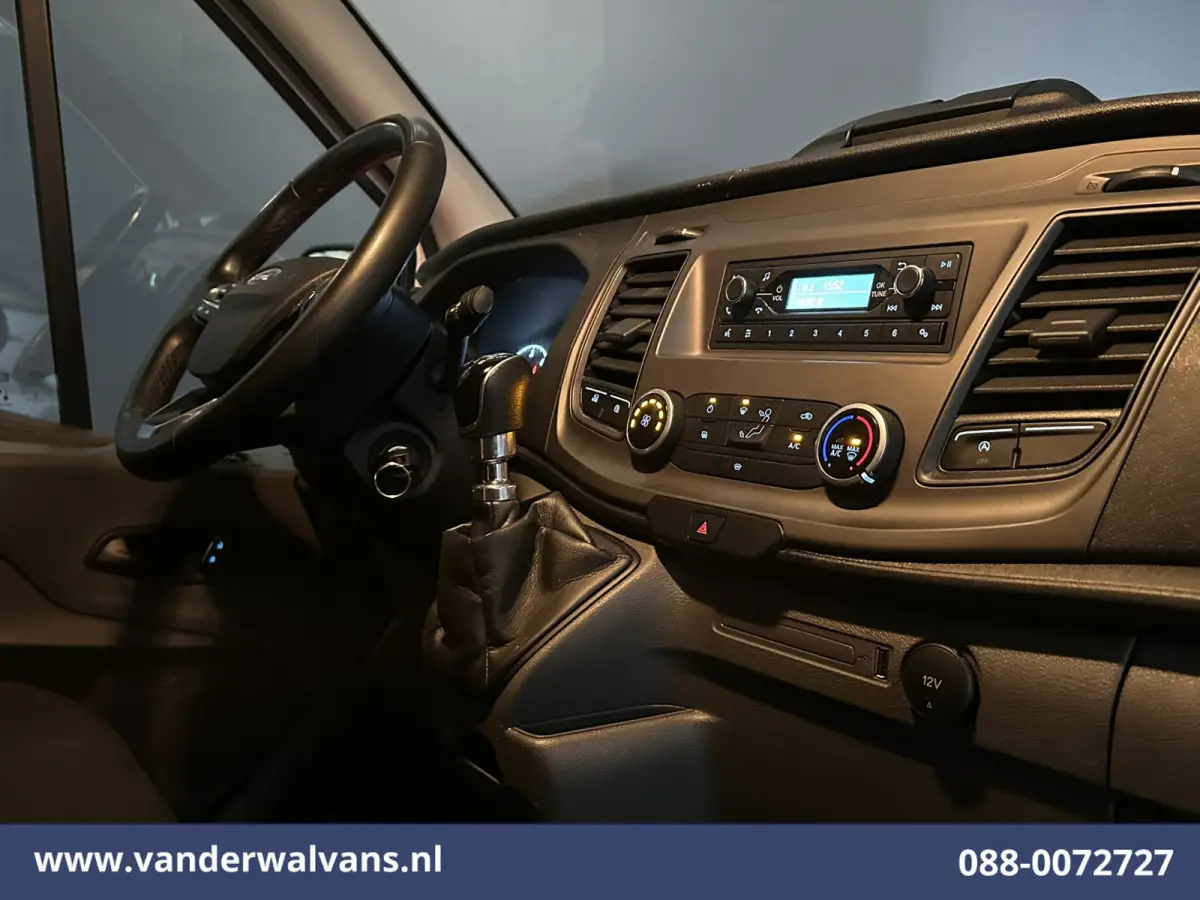 2.0 TDCI 160pk Bakwagen 1231kg laadvermogen Laadklep Euro6 Airco | Lat om lat Betimmering | Cruisecontrol Verwarmde voorruit, Bijrijdersbank