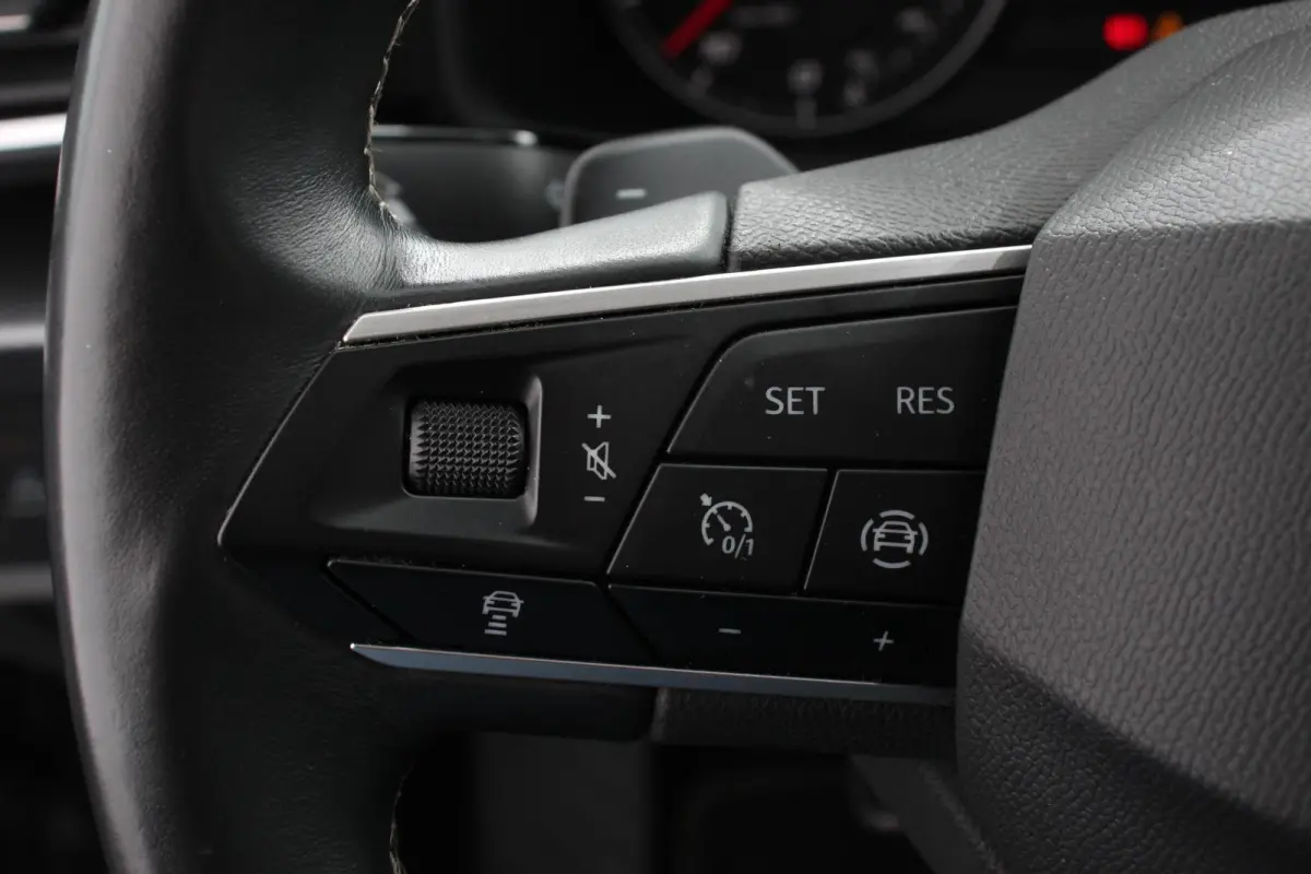 1.5 eTSI 150pk DSG Style Navigatie Apple Carplay/Android Auto Parkeersensor achter Adaptive Cruise Control Stoelverwarming