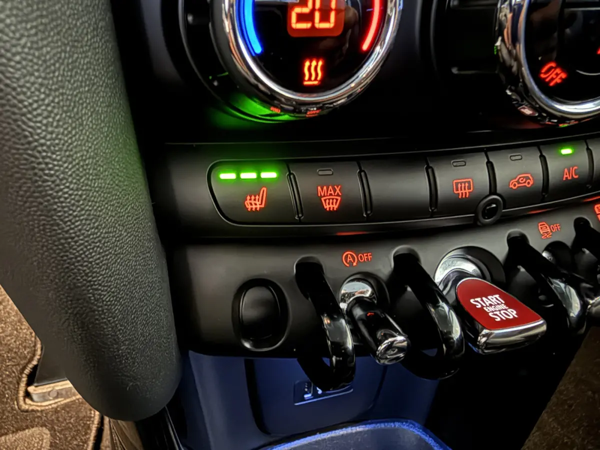Mini 1.5 One Aut.