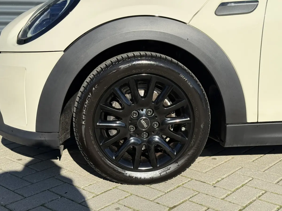 Mini 1.5 One Aut.