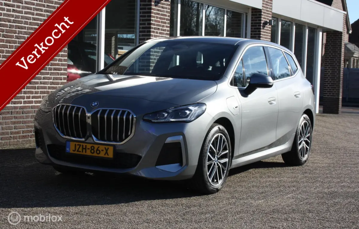 M onderstel, DAB, Wide screen 225e xDrive M sport, M onderstel, DAB, Wide screen