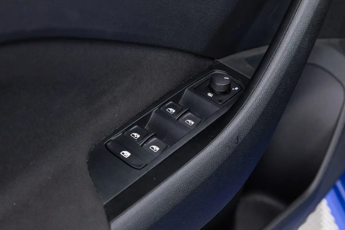 1.0 TSI Selection Automaat | Apple Carplay | ECC | Trekhaak ✅ 1e Eigenaar !