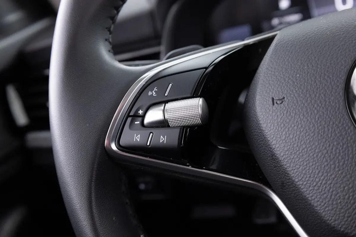 1.0 TSI Selection Automaat | Apple Carplay | ECC | Trekhaak ✅ 1e Eigenaar !