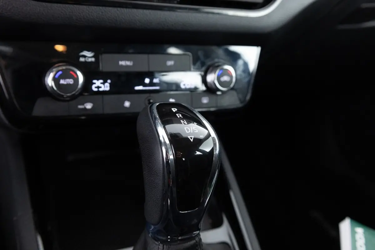 1.0 TSI Selection Automaat | Apple Carplay | ECC | Trekhaak ✅ 1e Eigenaar !