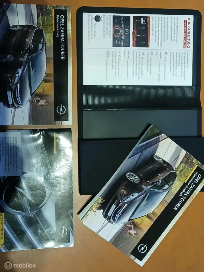 Tourer 1.4 Cosmo 7-persoons Turbo 140pk