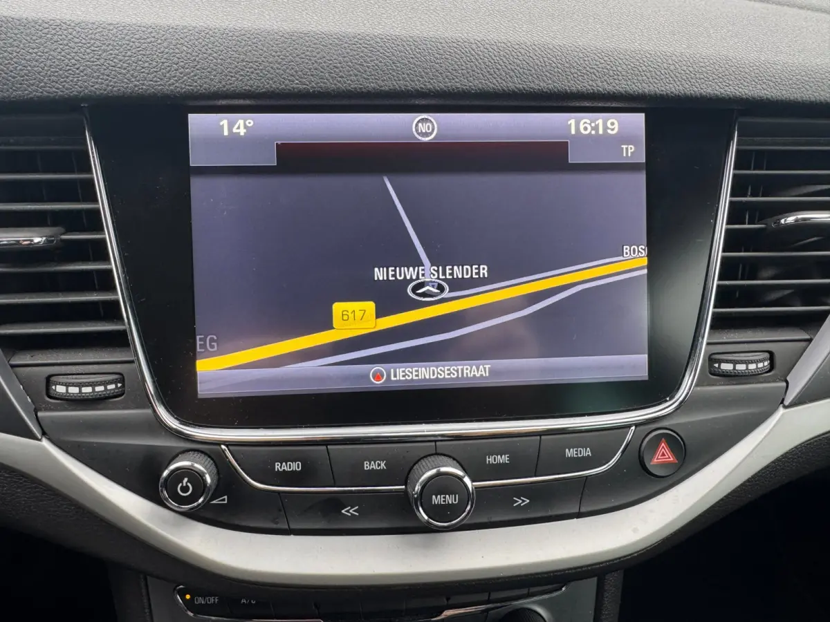 1.0 Online Edition 5 DRS. CLIMAAT CONTROL PDC CARPLAY/ANDROID AUTO