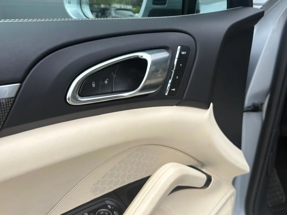 3.6 S Platinum Edition | 1e Eigenaar | Bose | Luchtvering | NL Auto | Panoramadak |