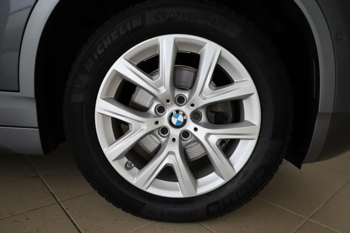 sDrive18i High Executive | M Sportpakket | Panoramadak | Driving Assitant | Comfort Access