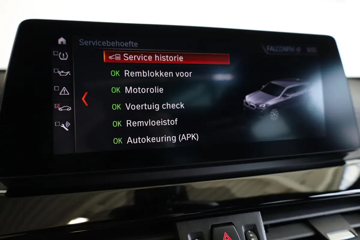 sDrive18i High Executive | M Sportpakket | Panoramadak | Driving Assitant | Comfort Access