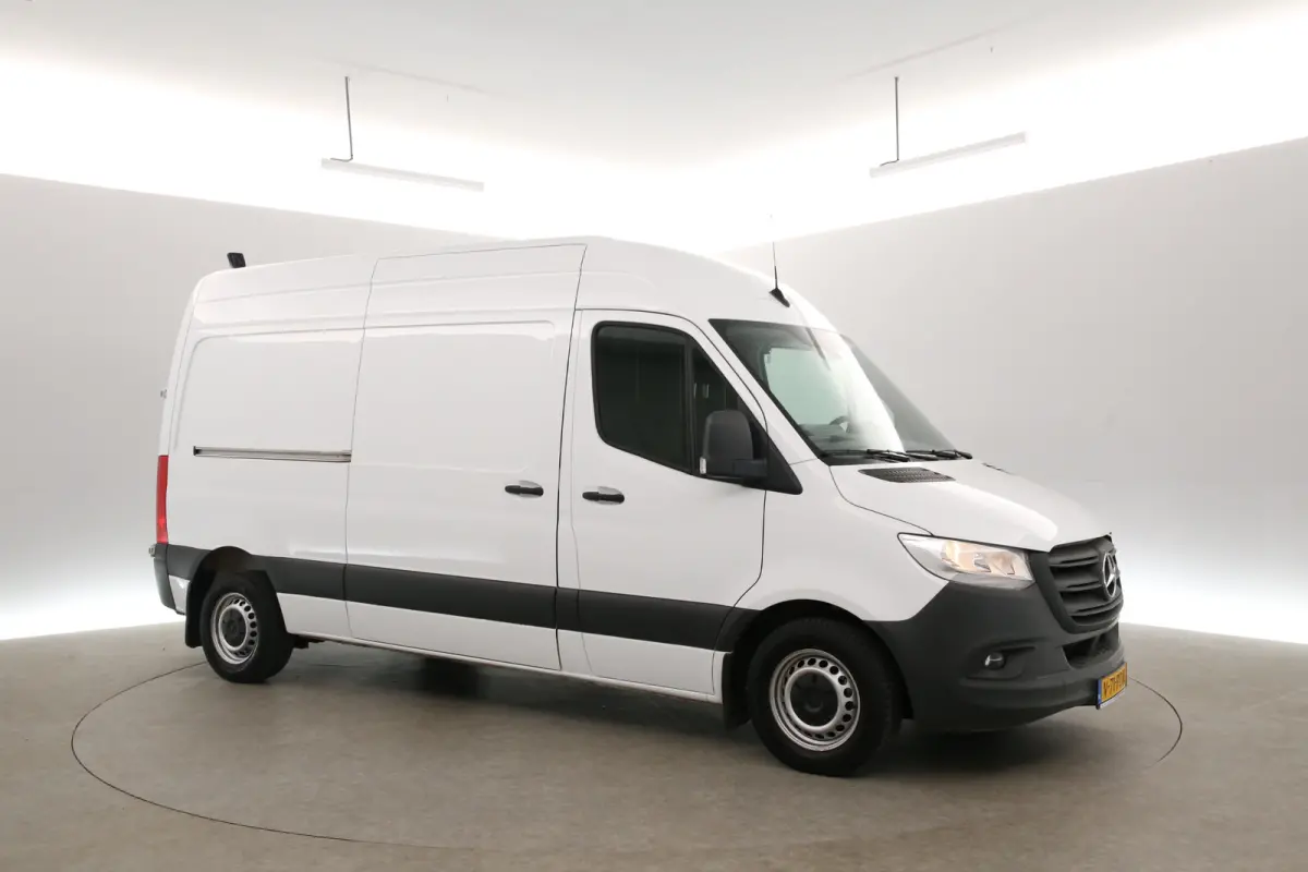 314 143PK L2H2 | Airco | Cruise | Camera | Carplay | Trekhaak
