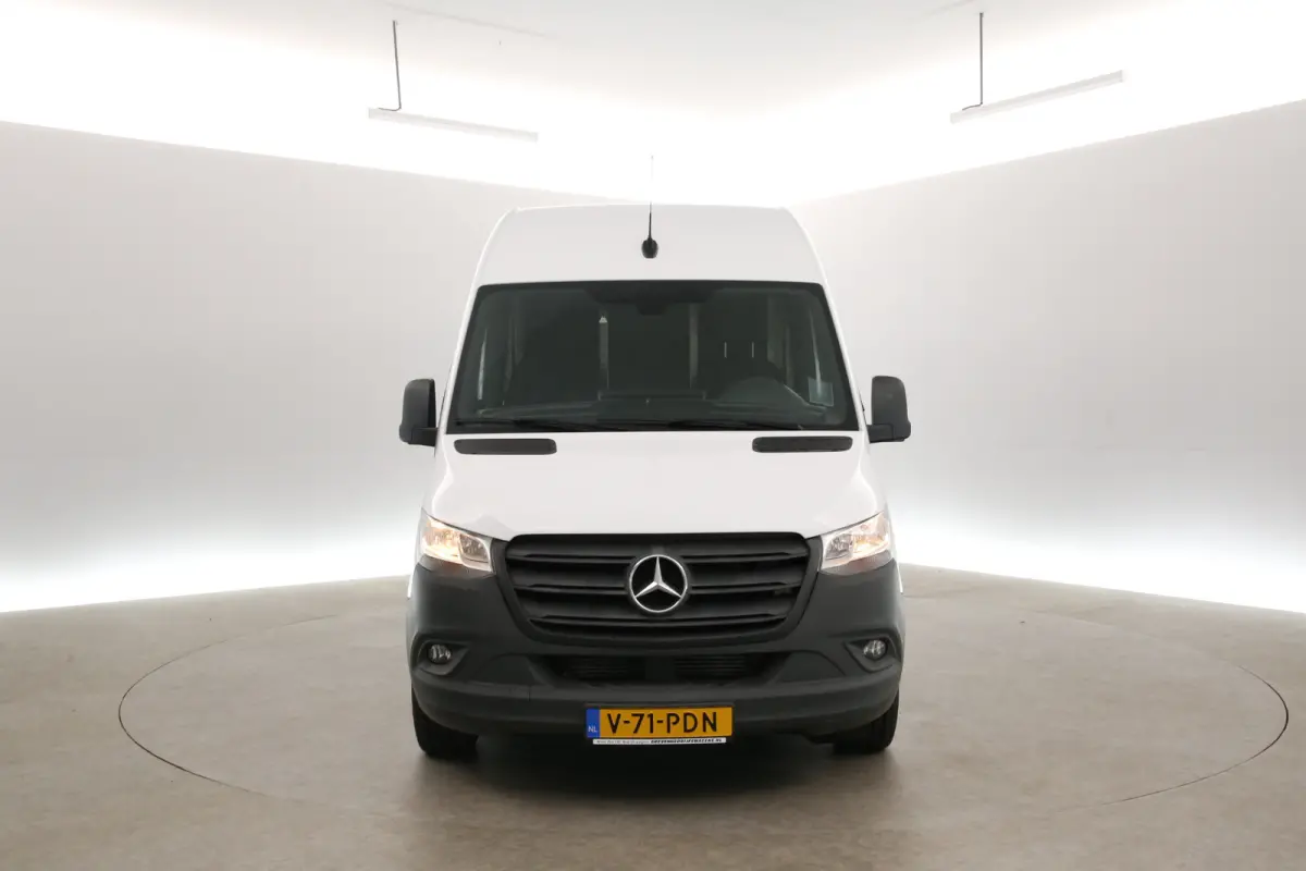 314 143PK L2H2 | Airco | Cruise | Camera | Carplay | Trekhaak