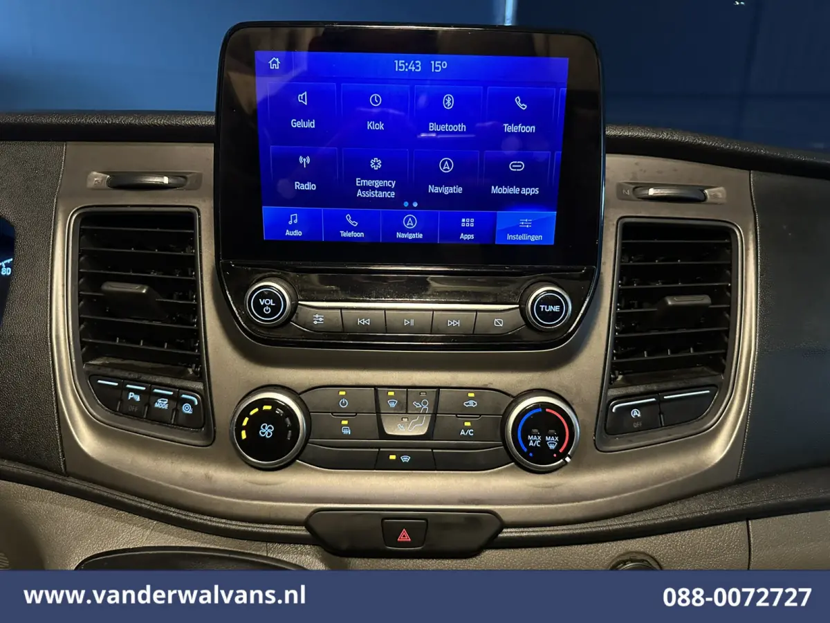 2.0 TDCI 131pk L2H1 Euro6 Airco | Camera | Leder | Navigatie | LED | Cruisecontrol Verwarmde Voorruit, Parkeersensoren, Bijrijdersbank, 2800kg trekvermogen