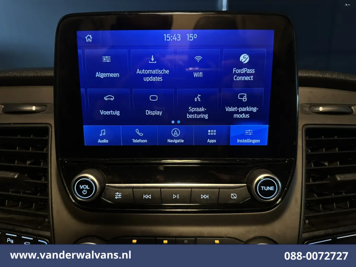 2.0 TDCI 131pk L2H1 Euro6 Airco | Camera | Leder | Navigatie | LED | Cruisecontrol Verwarmde Voorruit, Parkeersensoren, Bijrijdersbank, 2800kg trekvermogen