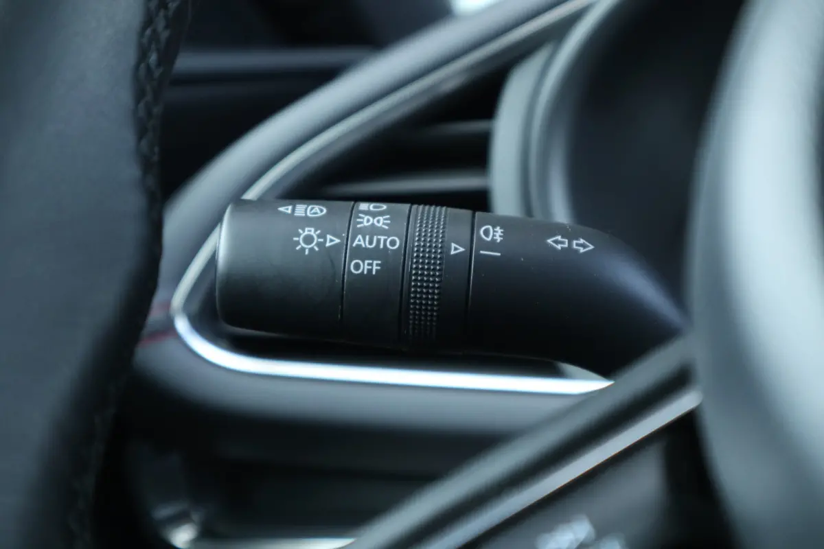 2.0 e-SkyActiv-G M Hybrid 150 Homura Camera / Head-up / LED / Navi / Clima / Cruise