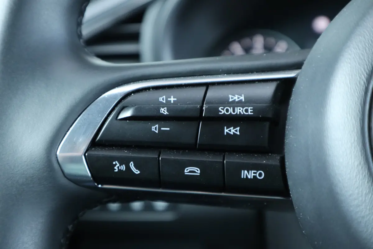 2.0 e-SkyActiv-G M Hybrid 150 Homura Camera / Head-up / LED / Navi / Clima / Cruise