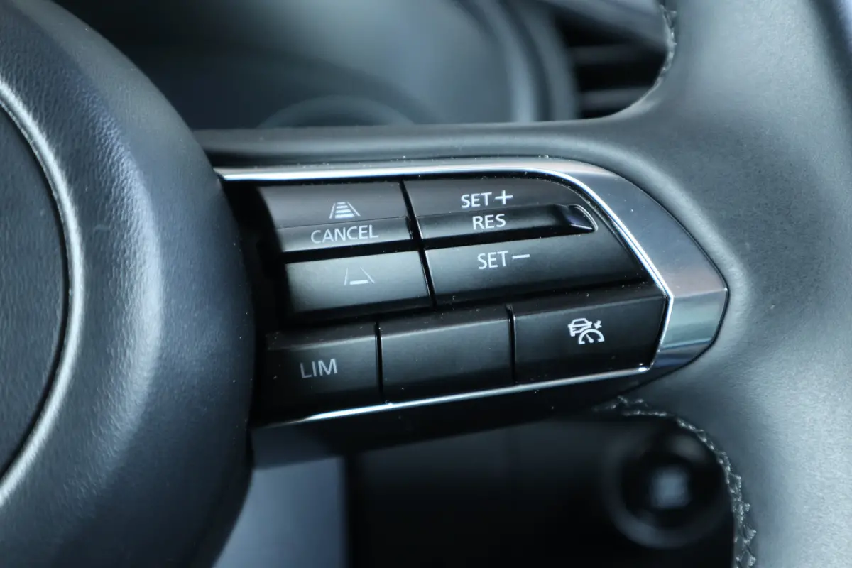 2.0 e-SkyActiv-G M Hybrid 150 Homura Camera / Head-up / LED / Navi / Clima / Cruise