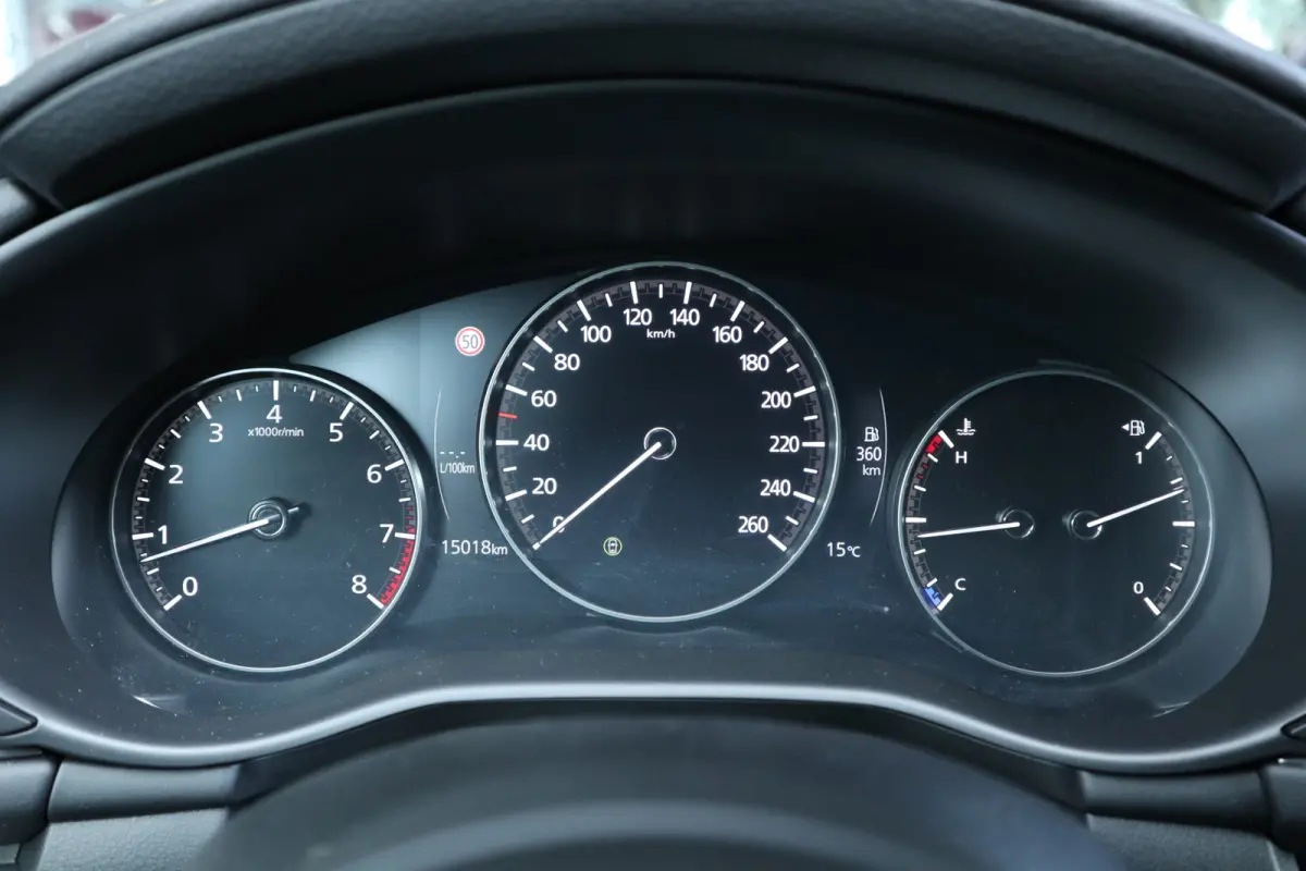 2.0 e-SkyActiv-G M Hybrid 150 Homura Camera / Head-up / LED / Navi / Clima / Cruise