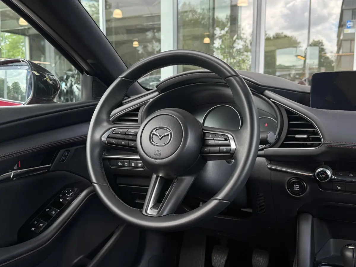 2.0 e-SkyActiv-G M Hybrid 150 Homura Camera / Head-up / LED / Navi / Clima / Cruise