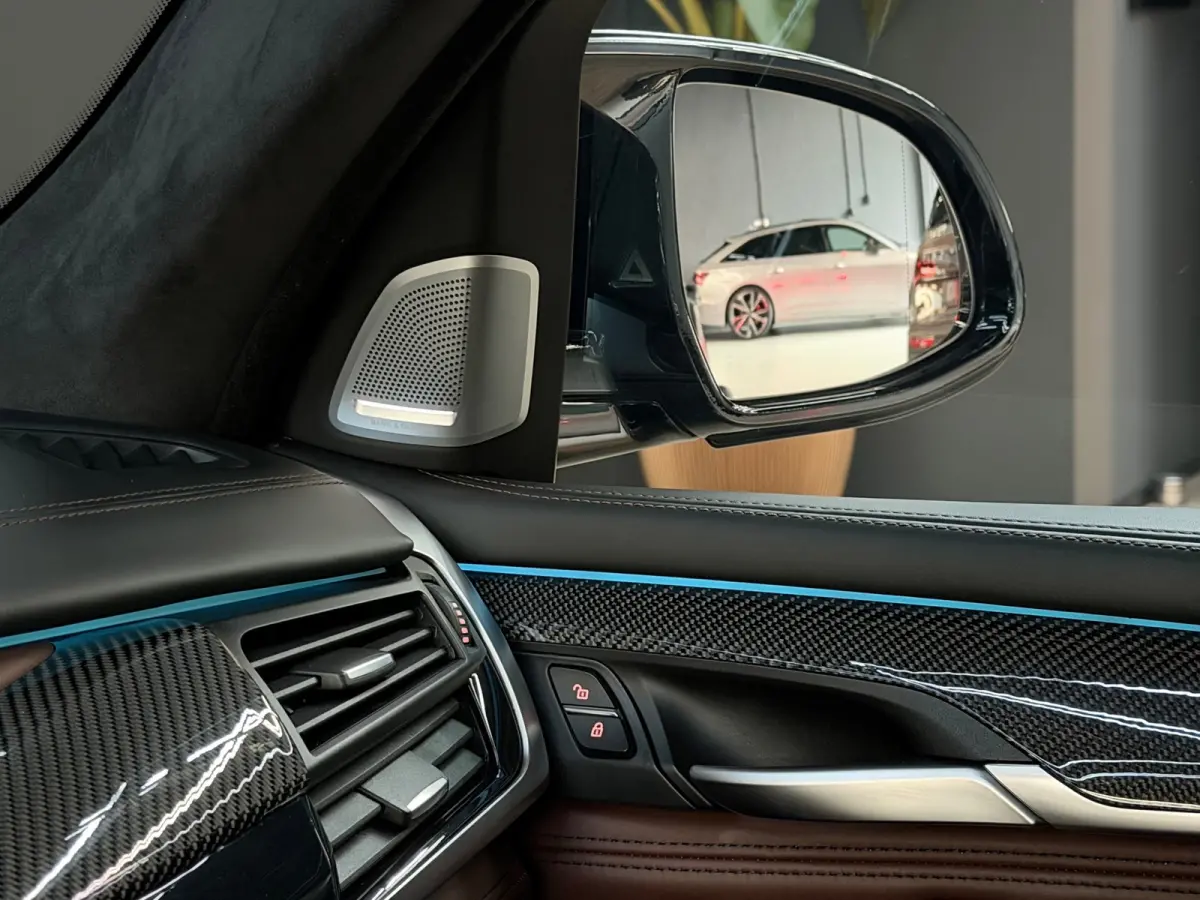 X5M 4.4 V8 575PK 2017 - B&O - Pano - Carbon - Memory