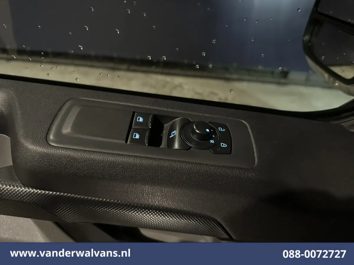 2.0 TDCI 136pk L1H1 Euro6 Airco | Camera | Apple Carplay | LED | Cruisecontrol Android Auto, Verwarmde voorruit, Parkeersensoren, Bijrijdersbank, 2740kg trekvermogen