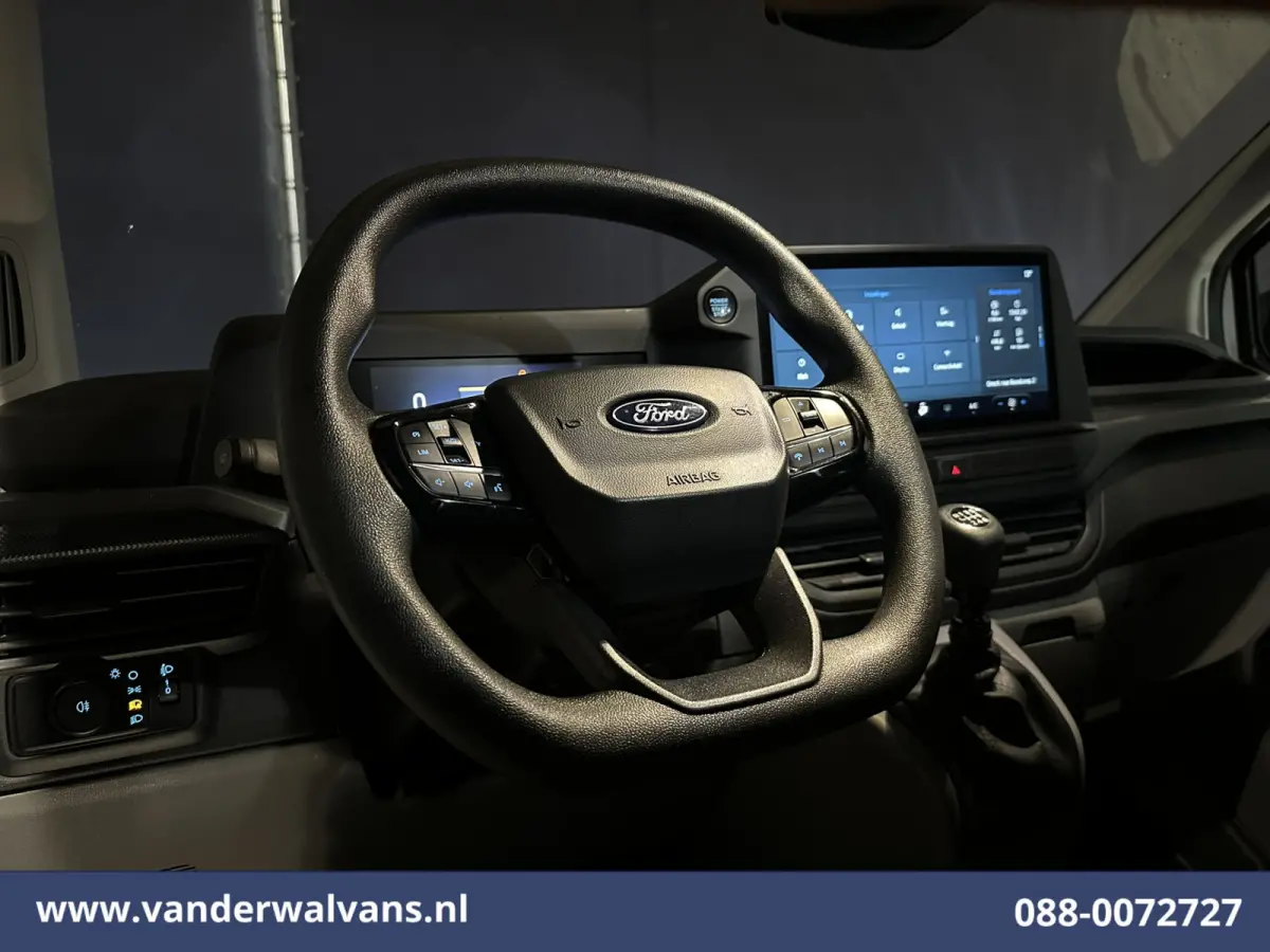 2.0 TDCI 136pk L1H1 Euro6 Airco | Camera | Apple Carplay | LED | Cruisecontrol Android Auto, Verwarmde voorruit, Parkeersensoren, Bijrijdersbank, 2740kg trekvermogen