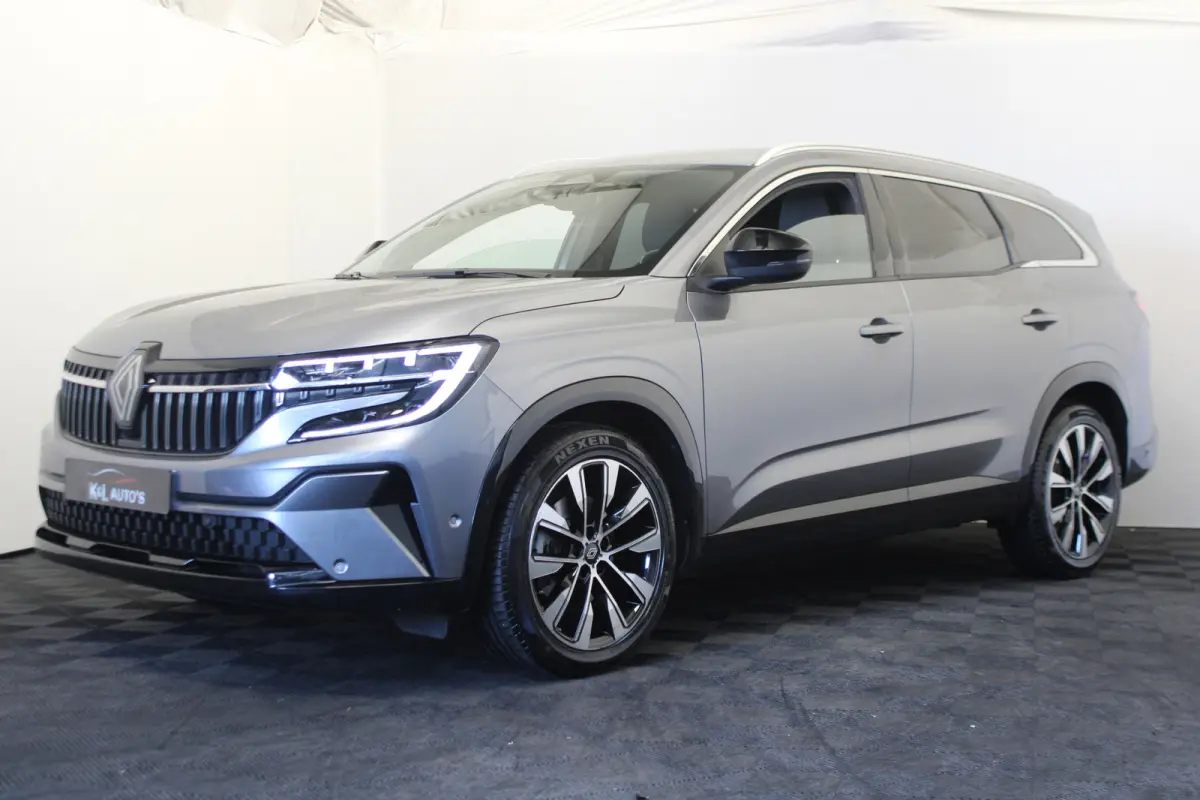 E-Tech full hybrid 200 techno 7p. |Navi|Camera|