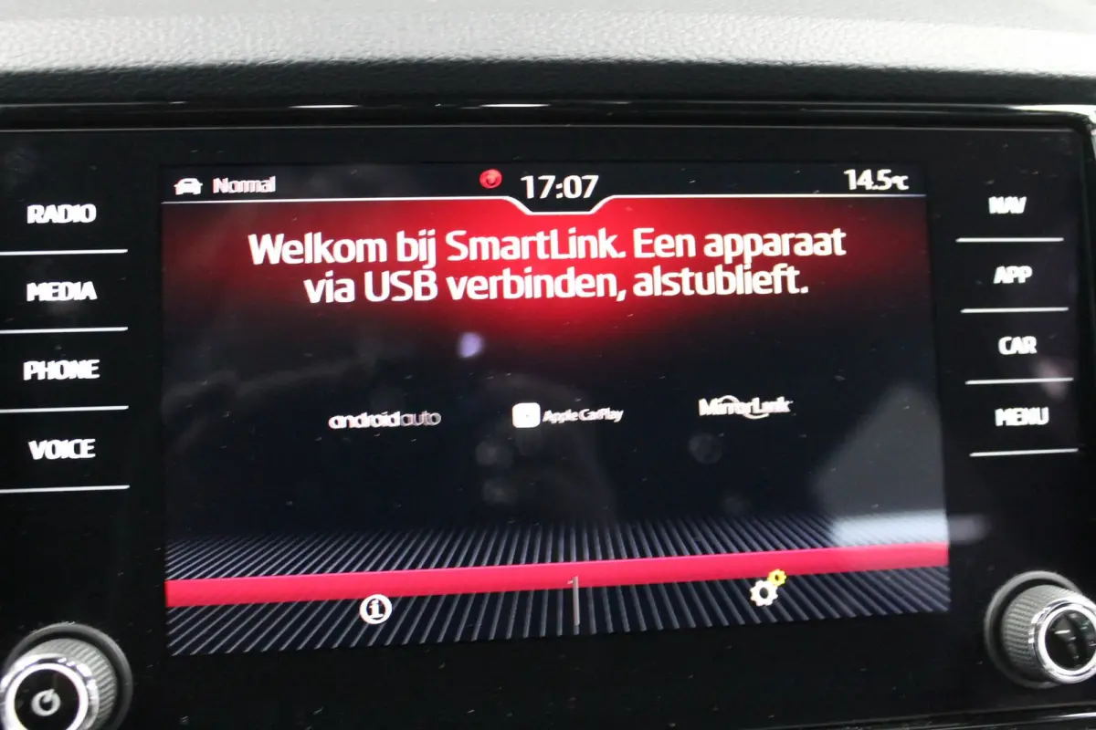 1.5 TSI ACT Sportline Business|Rijklaar prijs|Elek. Trekhaak|Camera|Carplay|ACC|Stoel verw.|
