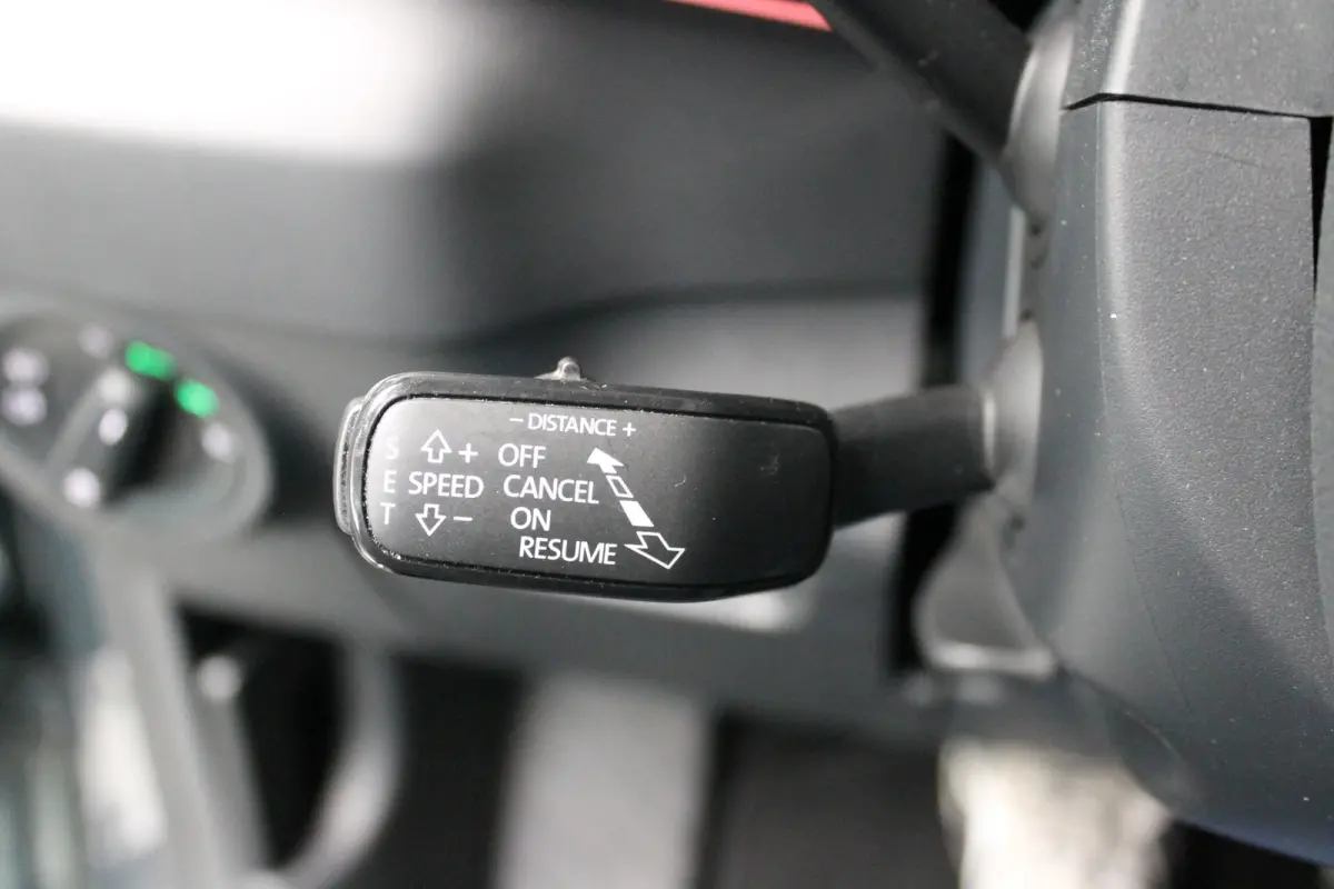 1.5 TSI ACT Sportline Business|Rijklaar prijs|Elek. Trekhaak|Camera|Carplay|ACC|Stoel verw.|
