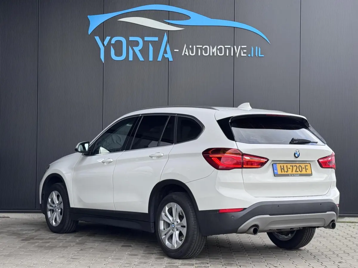 sDrive20i AUTOMAAT*NL AUTO*AFN. TREKHAAK*DEALERONDERHOUDEN