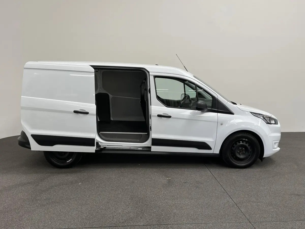1.5 EcoBlue L2 Trend Automaat Airco Radio Cruise Control Parkeersensoren Achterklep Verwarmbare voorstoelen